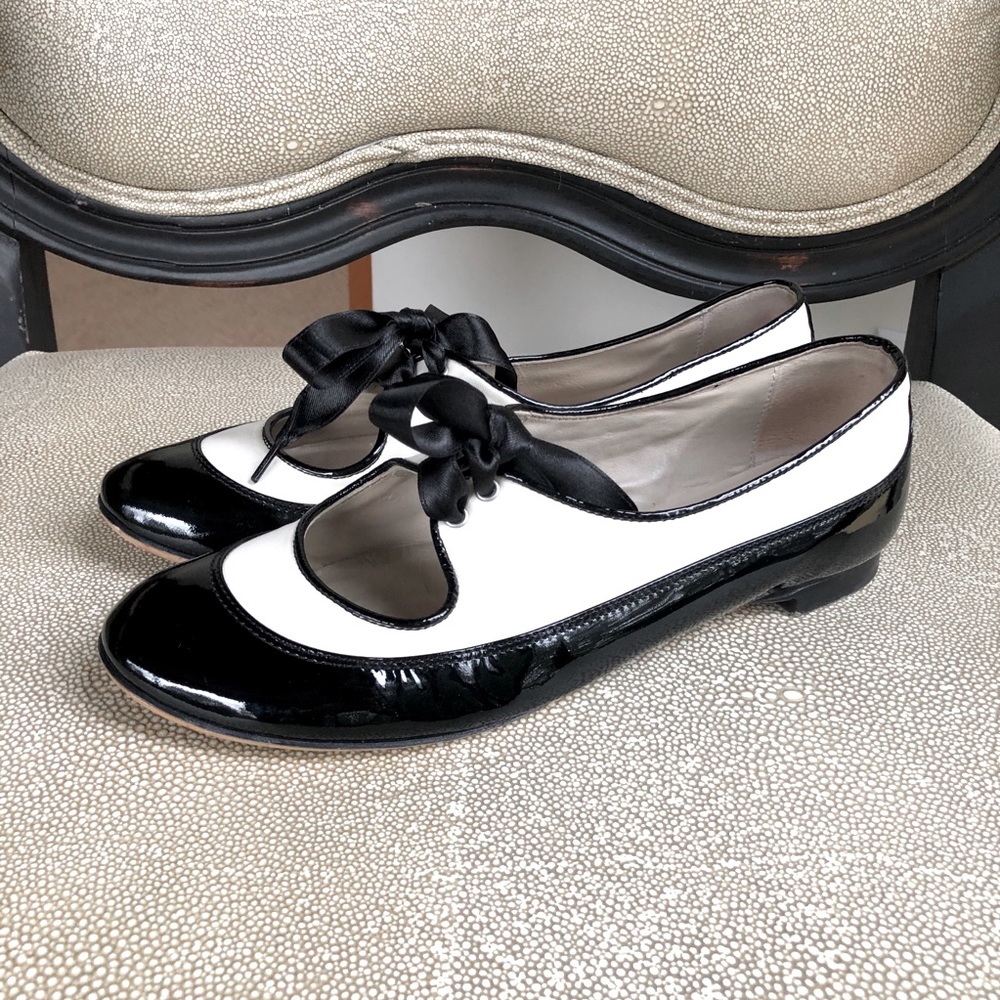 AGL Black Patent and Ivory Ribbon Tie Flats